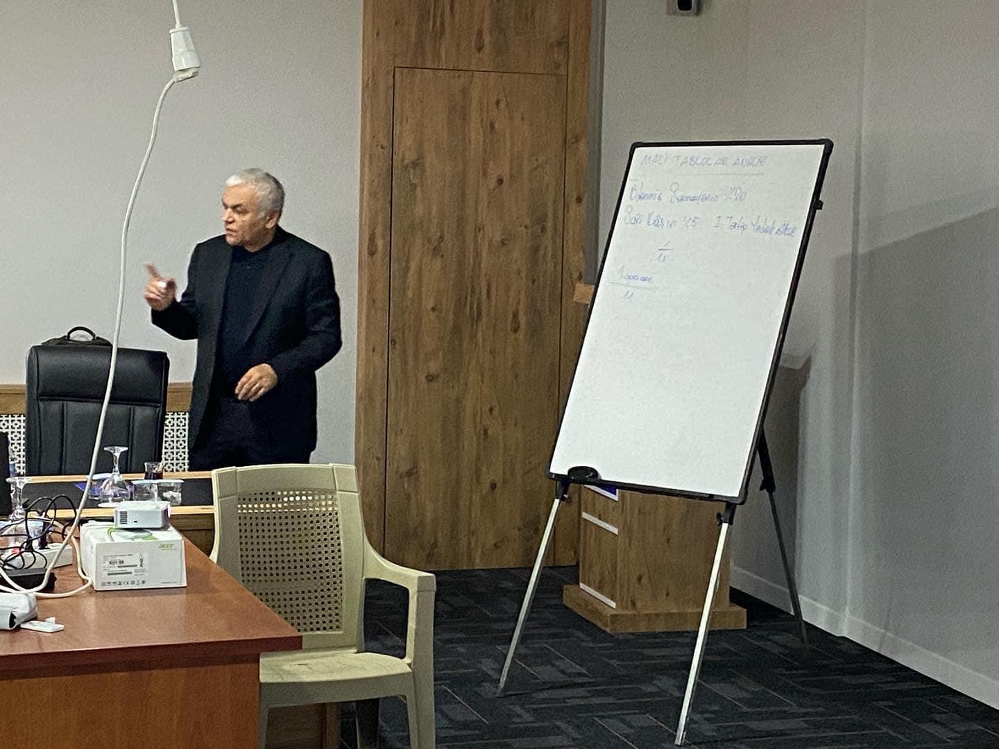 YMM Yusuf OFLAZ'ın "Mali Tablolar Analizi" Konulu Eğitimi